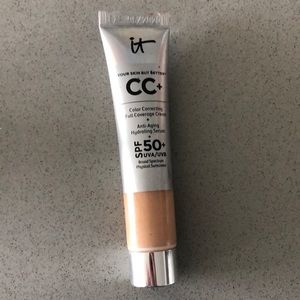it CC cream in Medium